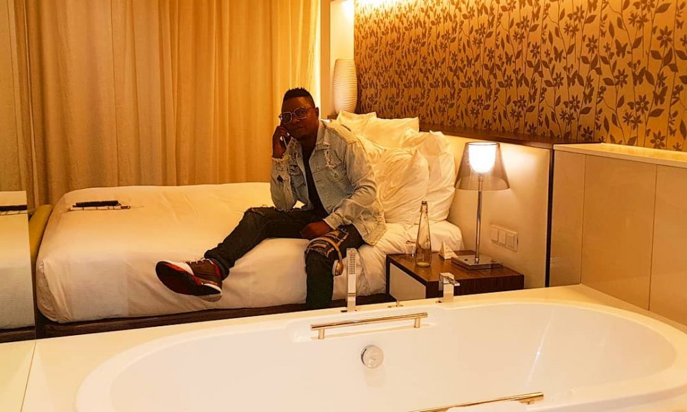 Christian Bella Pete Lyrics