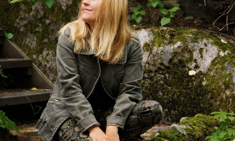 Eva No History of Now