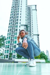 Interview: Jill Barbara Discusses “Lay With You” & Journey As A Singer