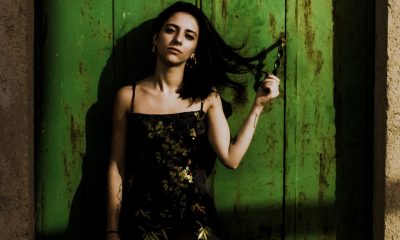 Interview: Sarah Krimson impresses with an infectious pop-rock single 'Alice' and drops remixes EP.