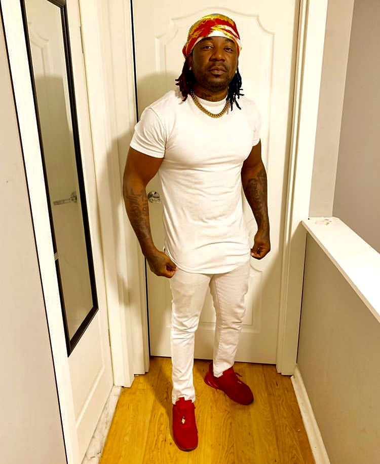 Money Zoe Has Slain The Fans With Contemporary Vibes in Afrobeats With His New Single "Juices & Berries"