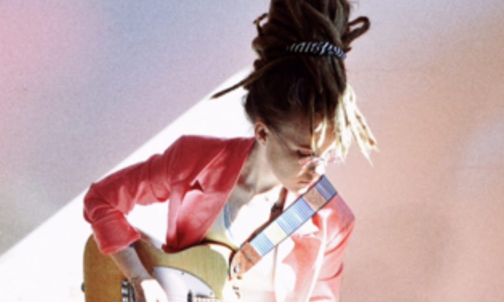 STENLISHA LIBERANDOME