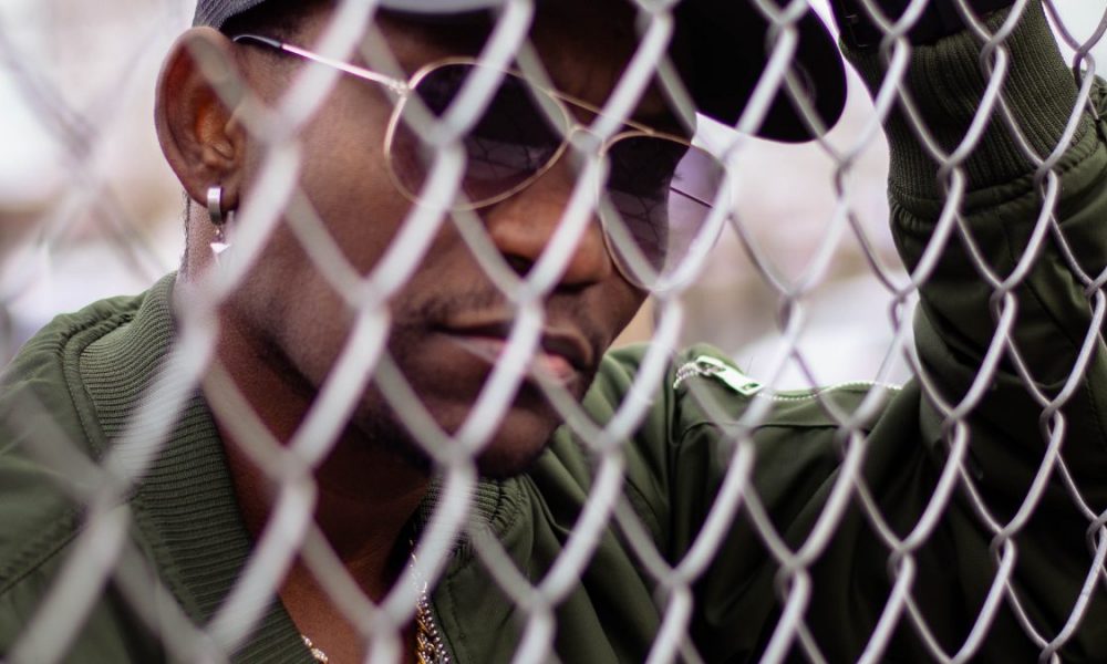 After Coloring Your Musical World With Some African Beautiful Sounds in “Friends and Lovers”, Sweden Based Ugandan Artist Kamie Gold Is Set to Release His Second EP “Confusion”