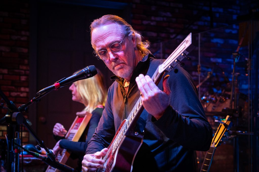 Enjoy Yourself Some Rich O’Reilly Magnificence as He Comes With a New Album Titled, “What Lies Ahead”