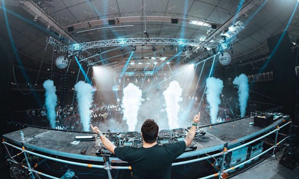 Velix When You Call My Name