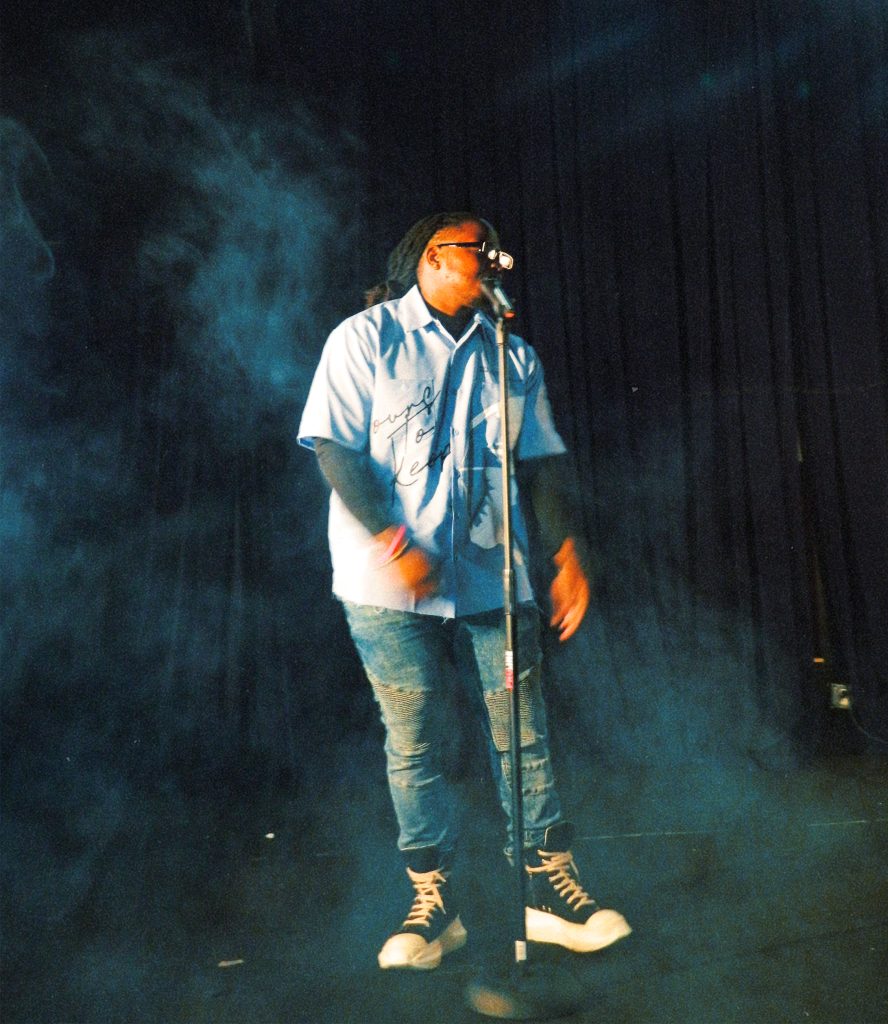 American Indie Artist Macizm Delivers a Powerful and Haunting Performance in His Latest Single, “God Send”