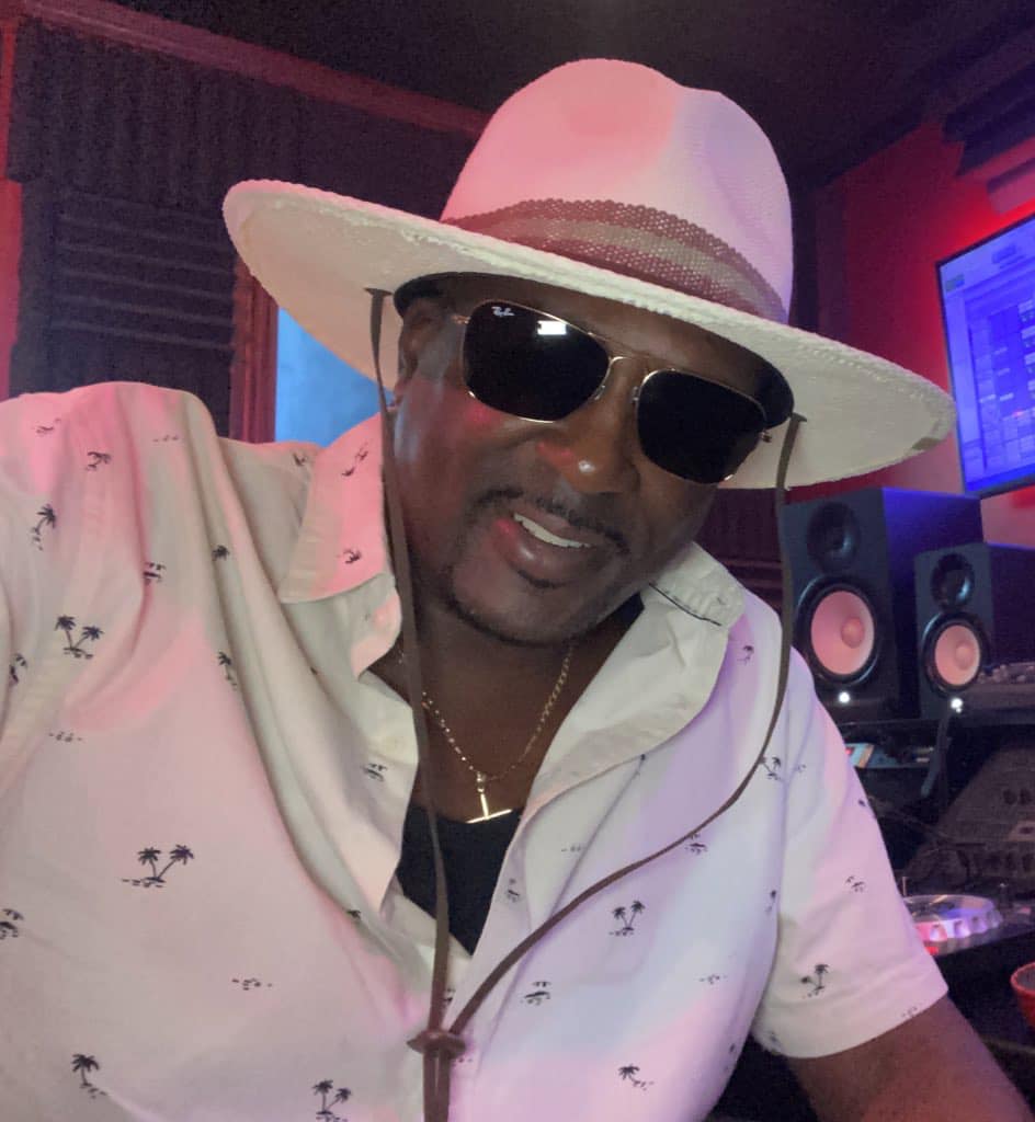 Florida-Based Multifaceted Musician and Producer Gernado Delivers an Inspiring and Heartfelt Performance in His New Song “Moving Forward”