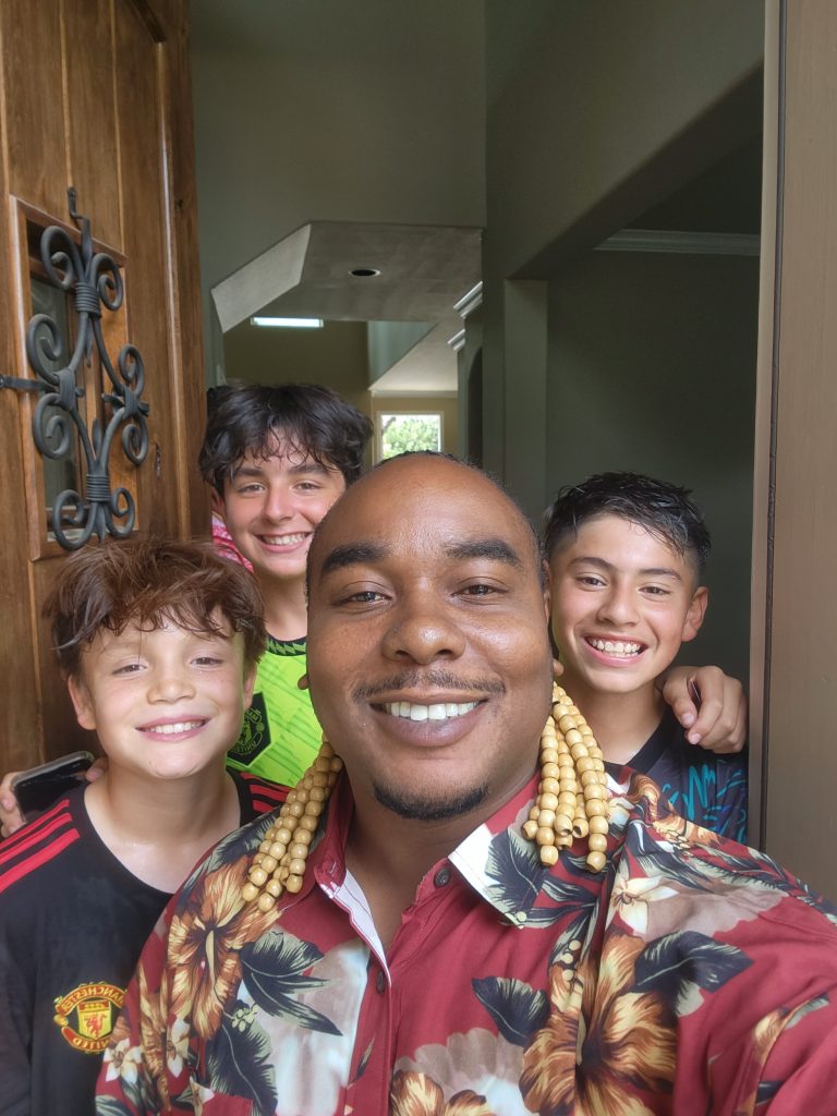 Texas-Based Hip-Hop and Rap Emcee Thuggizzle’s “Get Cha Hustle Up” Is a Freestyle Tour de Force!