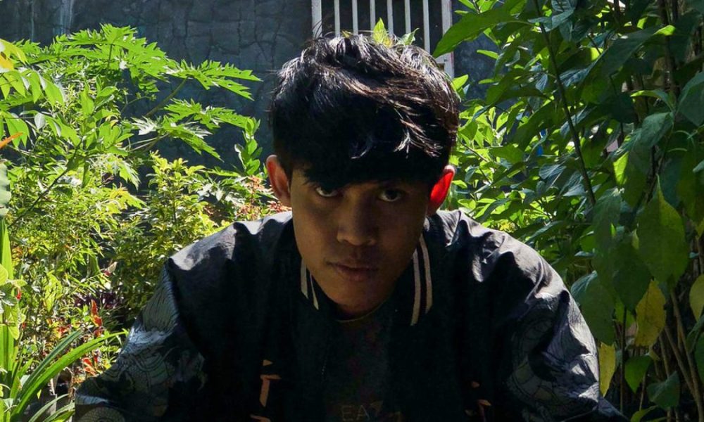 Indonesia Based Producer Redrapbeat’s “Plastic Sweet Heart” Is Addicting and Heartwarming with a Retro Aesthesis- You Just Need to Tune In and Savor!