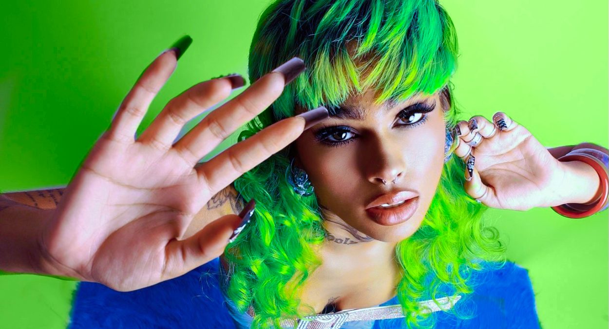 Budding Los Angeles Songstress Autumn Paige’s Latest Release, "Altar" Is a Catchy, Infectious, and Relatable Tour de Force.