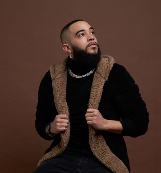 Seamlessly Blending the Retro and Futuristic, ALEXX Commands the Airwaves With His New Anthem “Vulnerable” Featuring Bri Biase