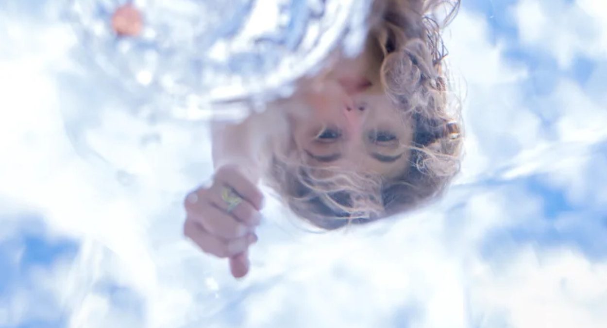 Rising Pop Sensation Ava Valianti Is Back With a New Enchanting and Memorable Anthem, “Wishing Well”